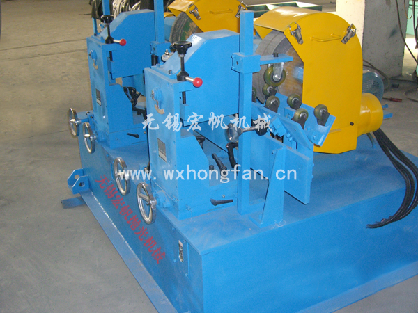 適用于帶有外圓拋光機(jī)吸盤(pán)的拋光機(jī)按轉(zhuǎn)速分類(lèi)有